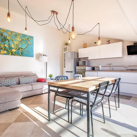 Non Dire Gatto - Elegant Rooftop Apartment